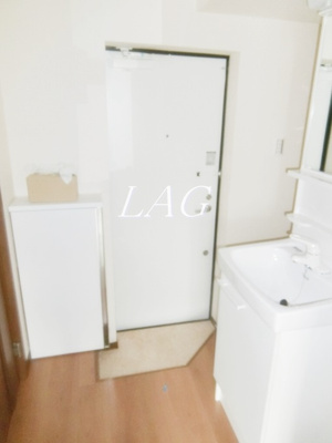 【玄関】 | ベーネ平井 | 玄関です。