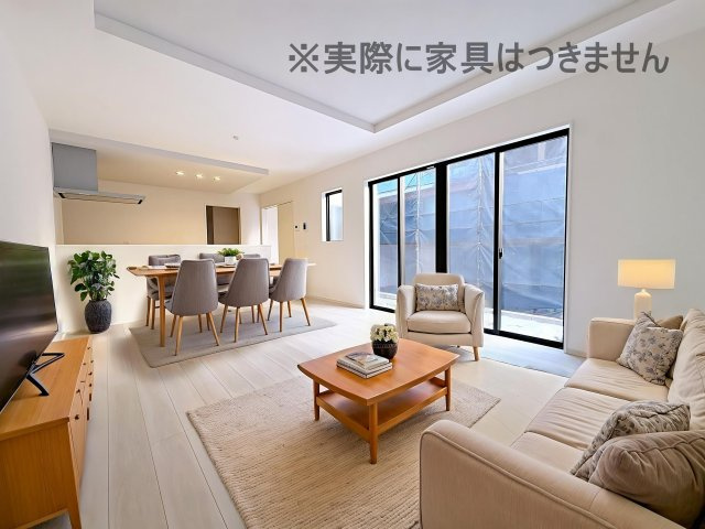 新築戸建・新築建売　福島市瀬上町字桜町【ZEH水準住宅】瀬上小・北信中の居間・リビング|画像はAI加工による演出で、実際の家具は付きません。