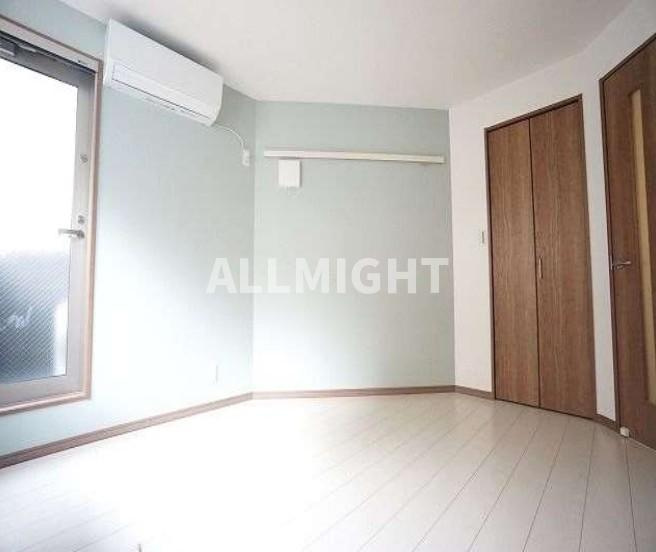 川崎市多摩区三田１丁目のアパートの寝室|★お部屋探しはオールマイト不動産までご相談下さい♪