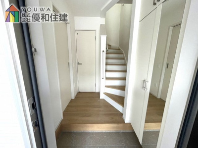 【玄関】 | 新築戸建　神戸市西区伊川谷潤和