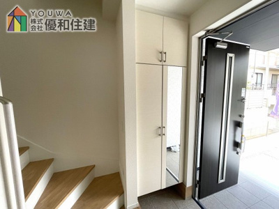 【玄関】 | 新築戸建　神戸市西区伊川谷潤和