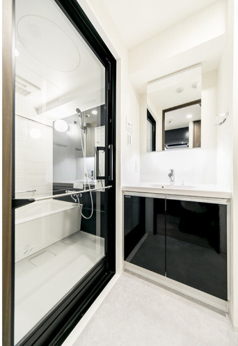 ミリアレジデンス新宿御苑の独立洗面台|ミリアレジデンス新宿御苑