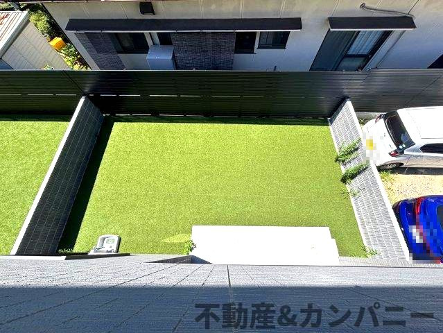 ミサワホームタウン北斎院2号棟　松山市北斎院町新築分譲戸建のその他|バルコニーからみたお庭です