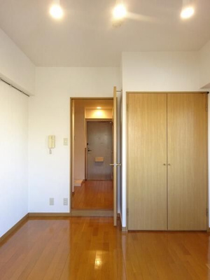 【寝室】 | ロイヤルアメニティー中板橋