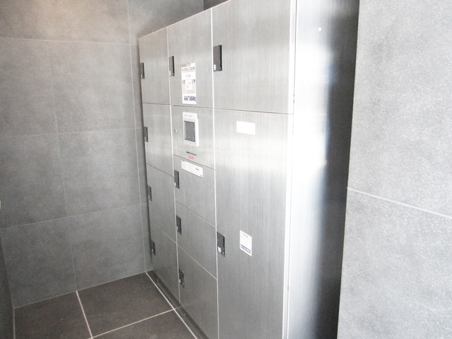 ＬＥＸＥ東京Ｎｏｒｔｈのその他共用部分|便利な宅配ボックス付きです