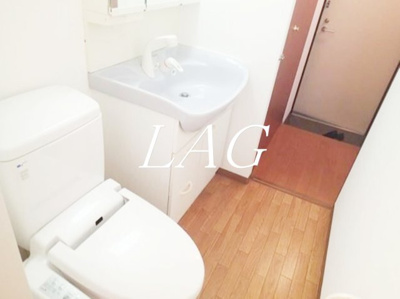 【トイレ】 | クインズビル | トイレです。