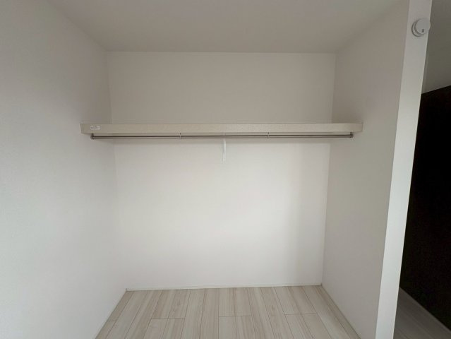 ★★うるま市豊原2期-2号棟（全3棟）の収納|専用の収納スペースです