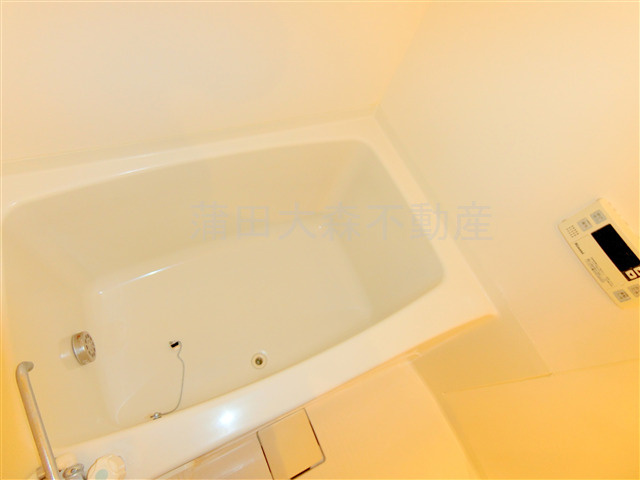 グロウ大森東の浴室