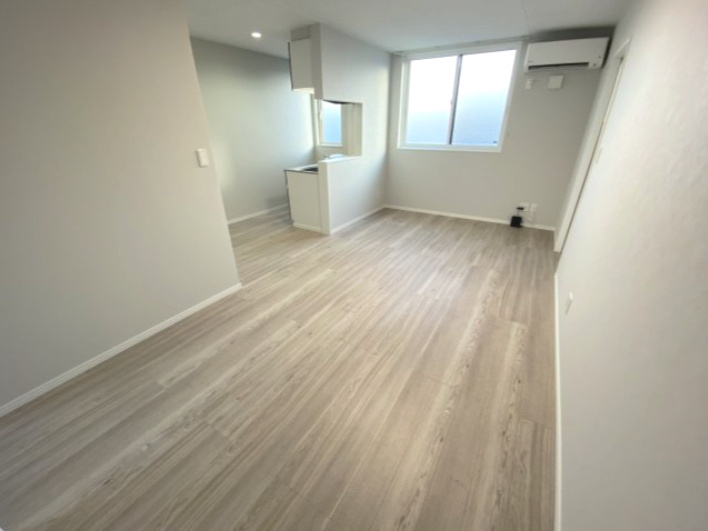 FareEstⅡ（ファーレエスト）の居間・リビング