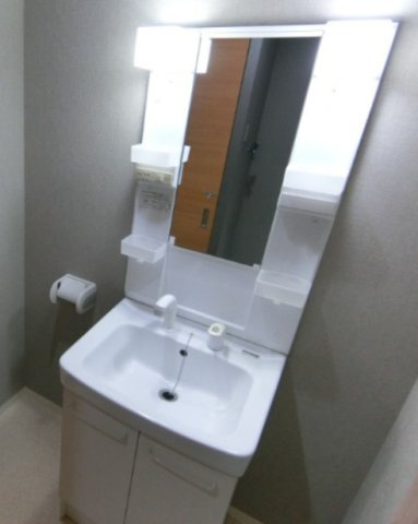 ノベル高台の独立洗面台