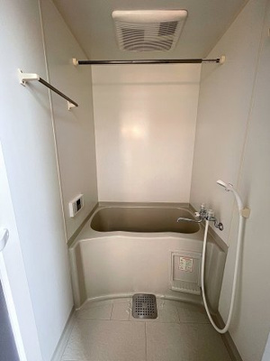 【浴室】 | アンプルールフェール宮内