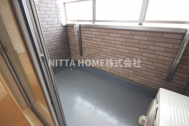 ルミエール　和のバルコニー|きれいなバルコニー☆彡洗濯に便利です◆