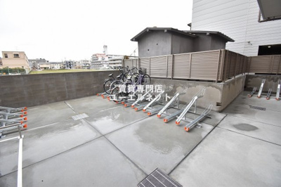 【その他共用部分】 | エグゼ江坂WEST | 毎日通る場所だからこそ、洗練された空間に