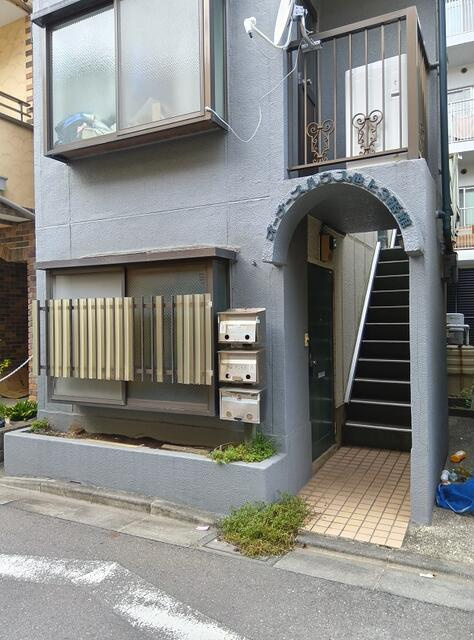 オーナーズハウス池上参番館のエントランス