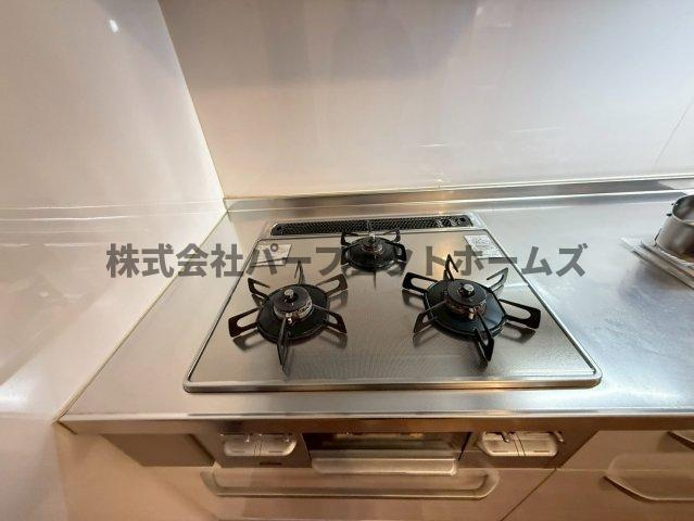 藤阪元町3丁目戸建　賃貸のキッチン|使いやすいキッチンです