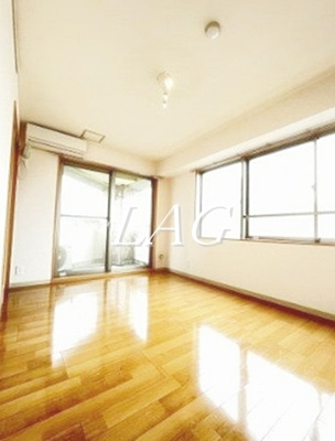 【居間・リビング】 | オペラヒルズ初台 | 洋室のお部屋です。