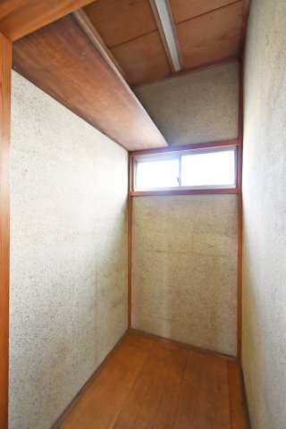 蓮田市関山中古戸建の収納|当社はポータルサイト掲載物件、他社様掲載物件なども含めて複数物件をまとめてご案内可能です！気になる物件はいくつでもご気軽にお申し付けください。皆様のご連絡心よりお待ちしております。