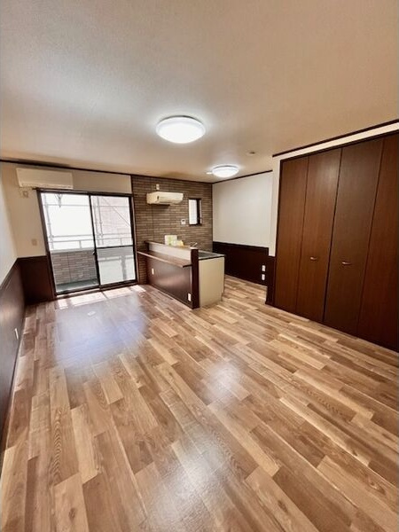 フレグランスダイワ IIの居間・リビング