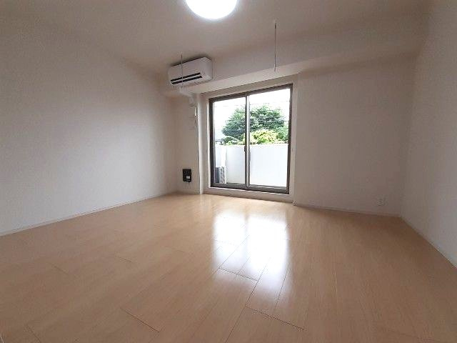 グランシャリオ清瀬の居間・リビング