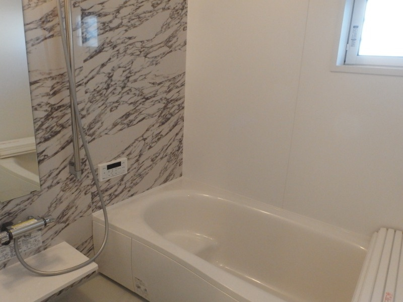 パピヨンBの浴室