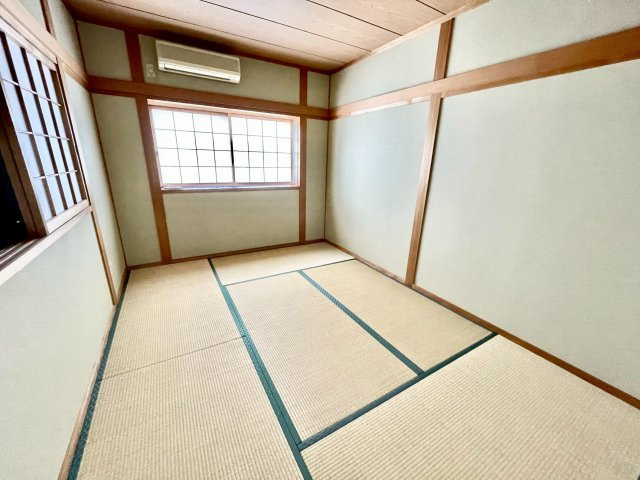 原田元町貸家の和室