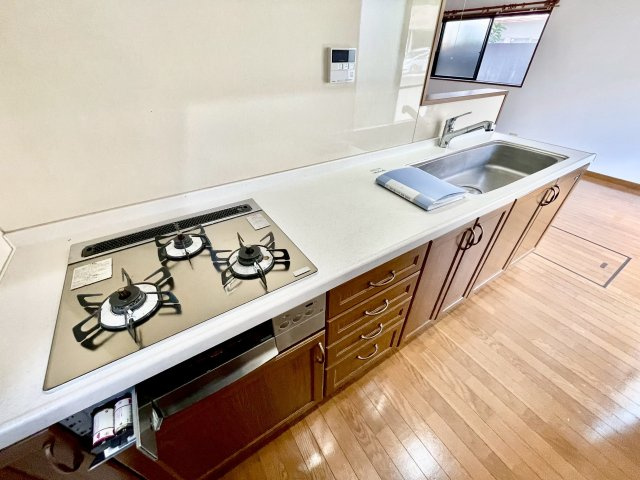 原田元町貸家のキッチン