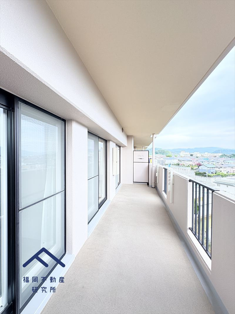 ベルヴィ香椎十番館のバルコニー