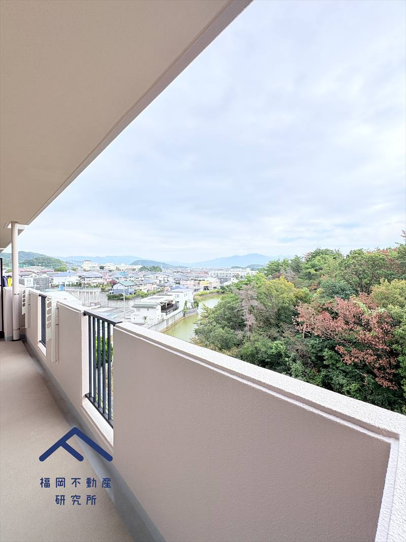 ベルヴィ香椎十番館のバルコニー
