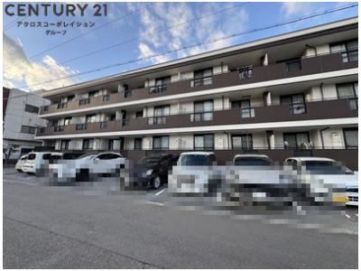 敷地内駐車場完備しています