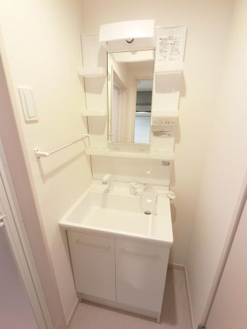 【独立洗面台】