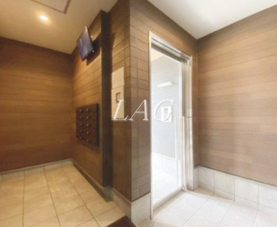 【エントランス】 | リトルロックス | エントランスです。