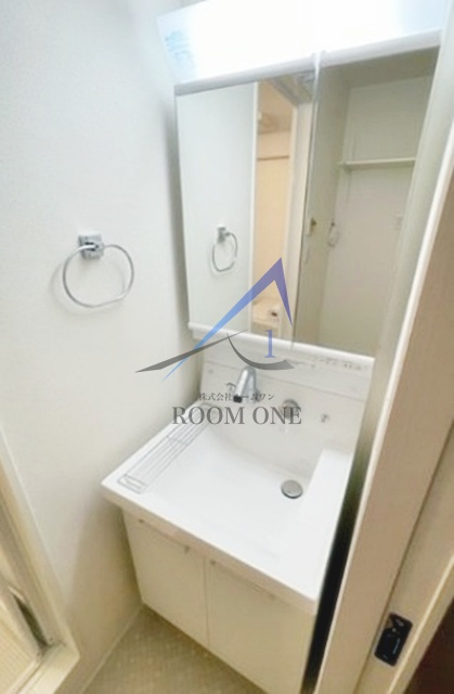 グレイシャス三ノ輪の洗面所|洗面台です。