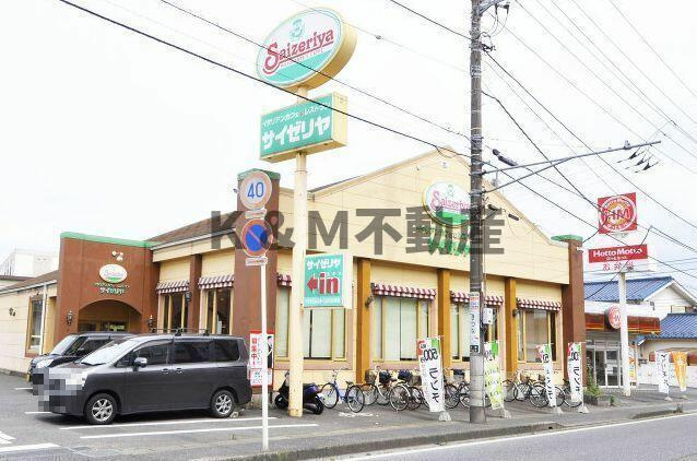 クローバーレジデンスの周辺|サイゼリヤ 松戸五香店まで500m 