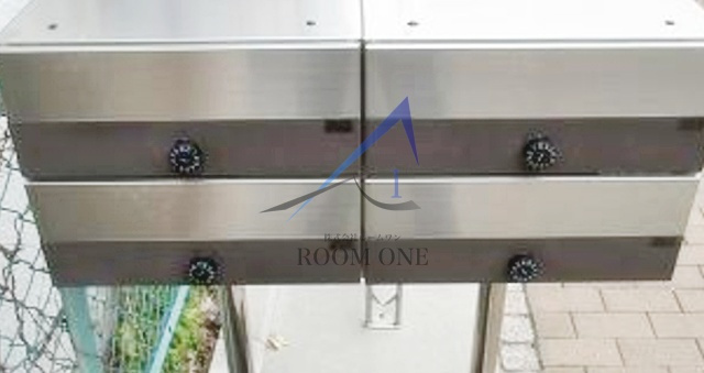 クローバーハイツのその他共用部分|集合ポストです。