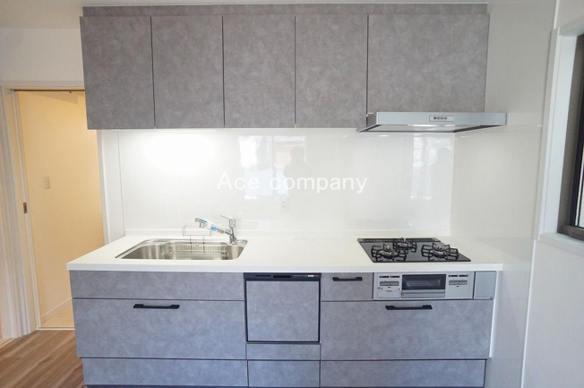 【キッチン】 | 八尾市荘内町1丁目 | 食洗機付きのシステムキッチンです☆3口ガスコンロ☆