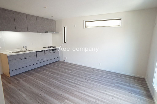 【居間・リビング】 | 八尾市荘内町1丁目 | 【LDK：11帖】