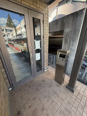 【エントランス】 | シャイニーパーク