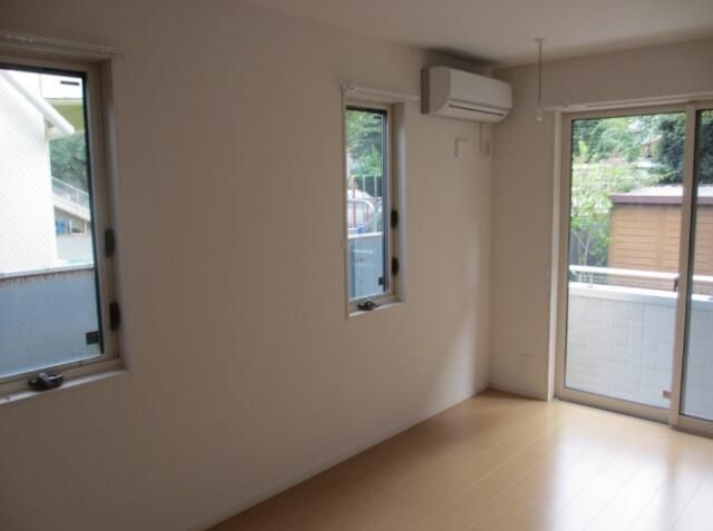 ブランメゾンの居間・リビング