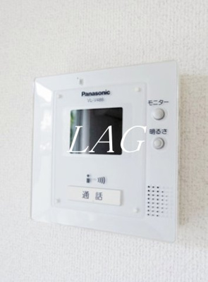 【セキュリティ】 | パークヒルズ | モニター付きインターホンになります。