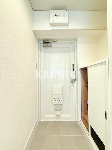 ツダフラットの玄関