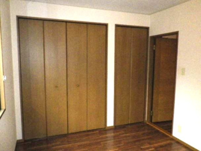 【収納】 | フレンドコーポＡ棟 | ※イメージ　反転タイプのお部屋の写真