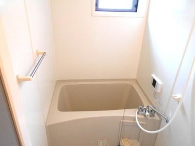 【浴室】 | グリーンハイツ | 日々の疲れを癒すお風呂付です