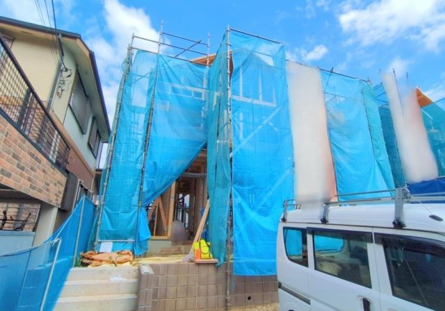 南区六ツ川１丁目　 戸建て