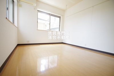 【洋室】 | ティー・アンド・ジェイ | 使い勝手のいい洋室