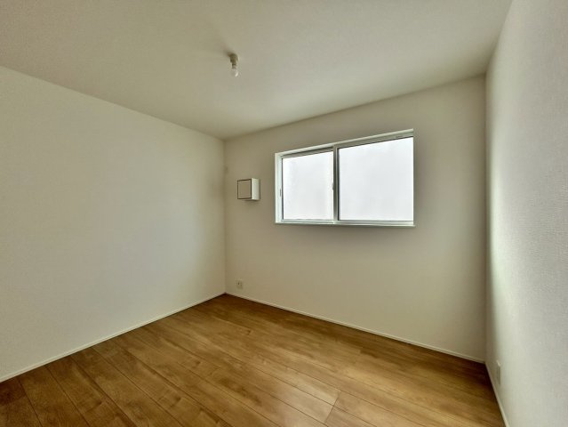 【洋室】 | 我孫子市青山台2丁目第1期　新築戸建　1号棟 | 木の温もりがやさしいフローリング♪