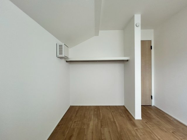 【収納】 | 我孫子市青山台2丁目第1期　新築戸建　1号棟 | お洋服の多い女性に人気！収納力の高いクローゼット付き☆彡