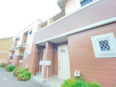 【エントランス】 | ラヴィエール | おしゃれなエントランス♪