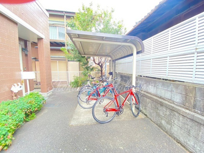 【その他共用部分】 | ラヴィエール | 敷地内駐輪場♪