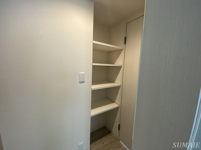 プラチナフォルム駒込の収納|廊下の収納です☆