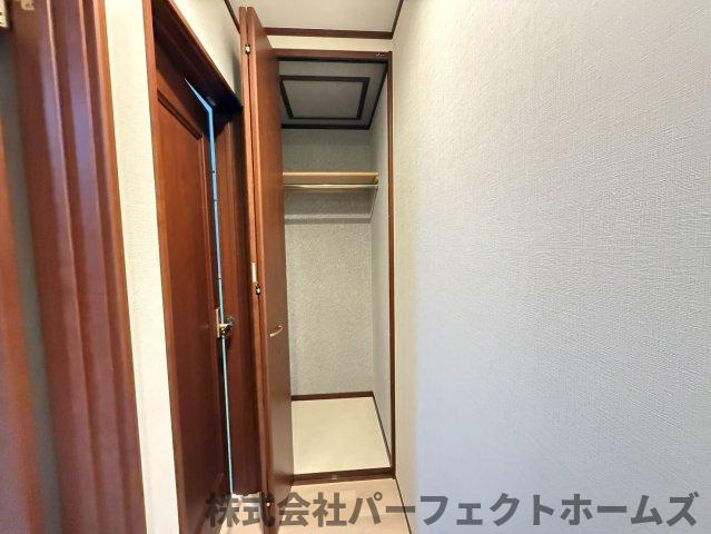 伊加賀西町戸建の収納|ちょっとした収納スペースも充実しています